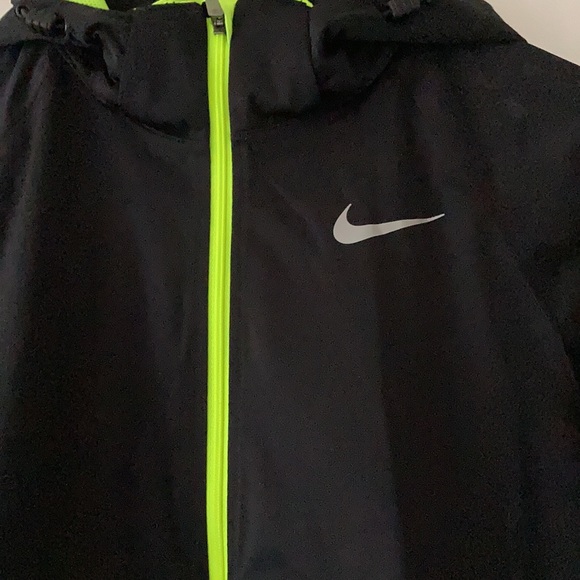 Nike Reflective running jacket W XSmall - Picture 3 of 5